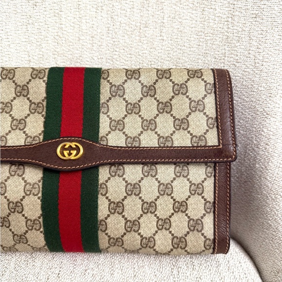 Authentic Gucci clutch bag - Picture 6 of 15